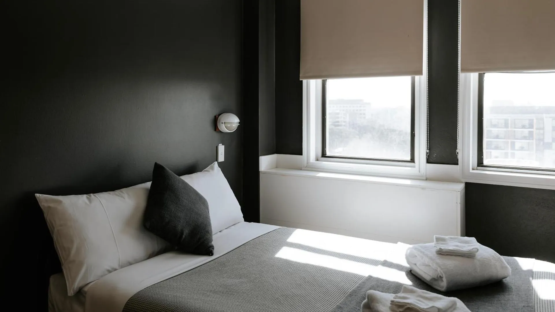 *** Отель Canberra Accommodation Centre Австралия
